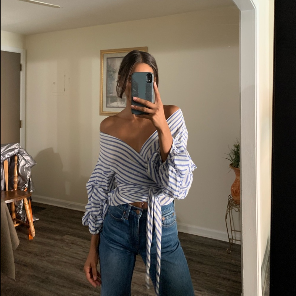 stripped wrap top! xs!